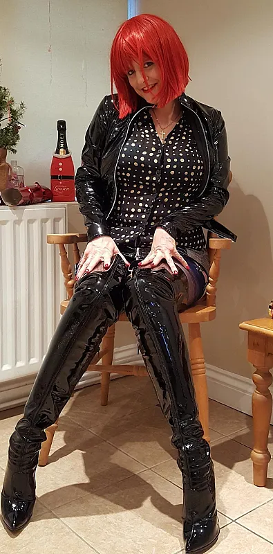 Red Headed Booted Milf getting kinky