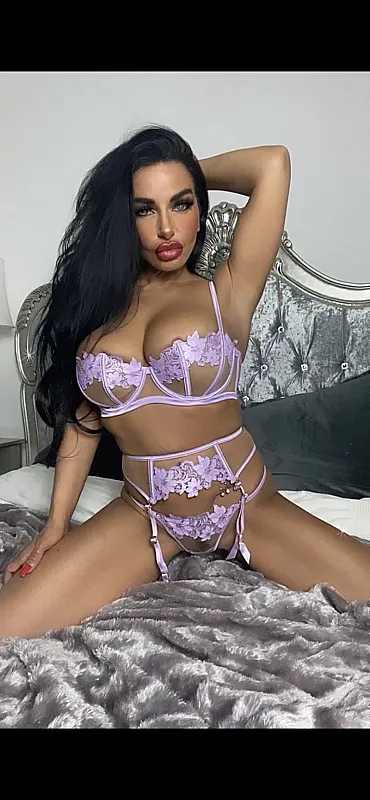 Lilac lingerie 