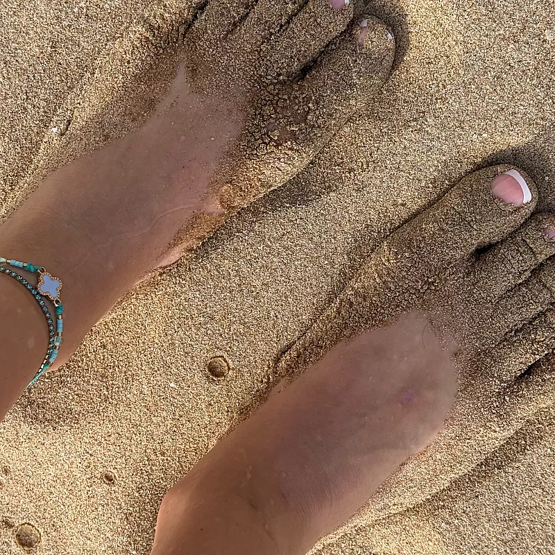 Feet pictures