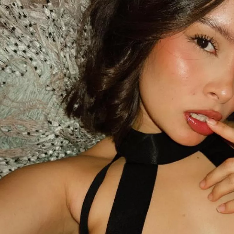 Kittycat and straps 🖤✨