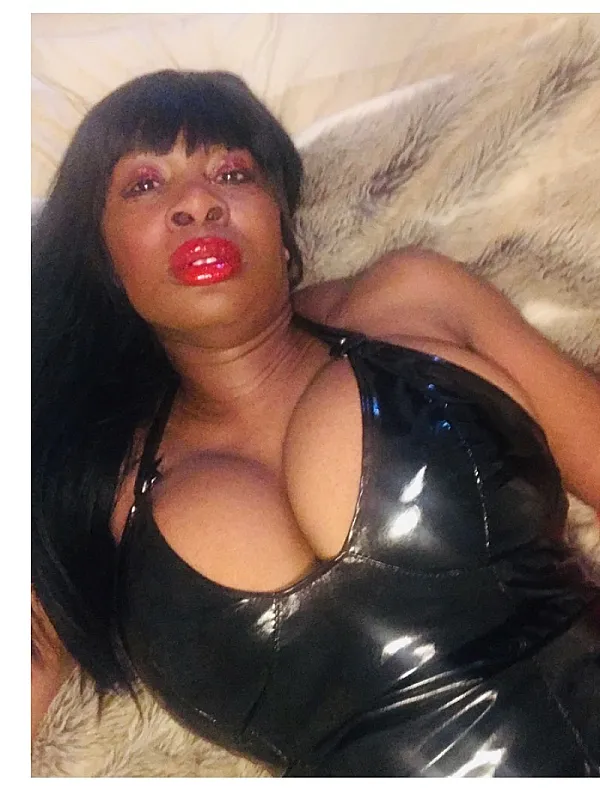 Monday madness with Mistress Arcane