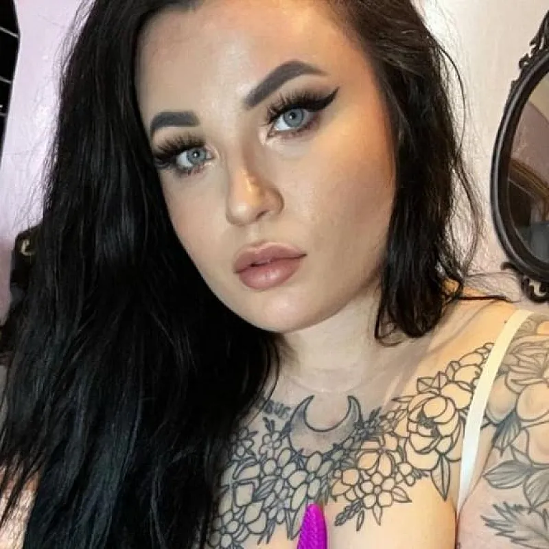 Toy Boobs & Spit 🐙🍒🤤💦